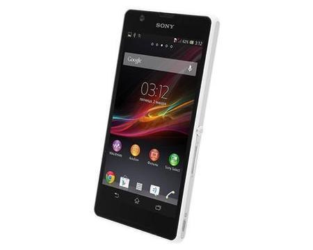 Смартфон Sony Xperia ZR White - Магадан